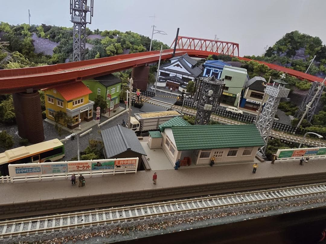 鉄道模型ジオラマレイアウト Ｎゲージ用　単線[１５０ｃｍ×６５ｃｍ]