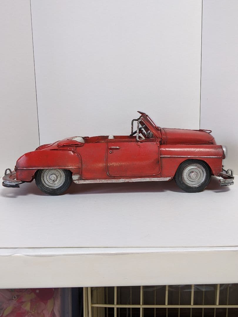 ブリキ　大きなクルマ　レトロ