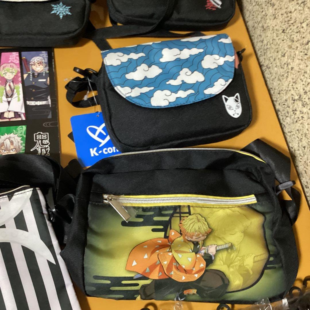 2389 鬼滅の刃グッズセットバッグ &ティッシュ &タオル