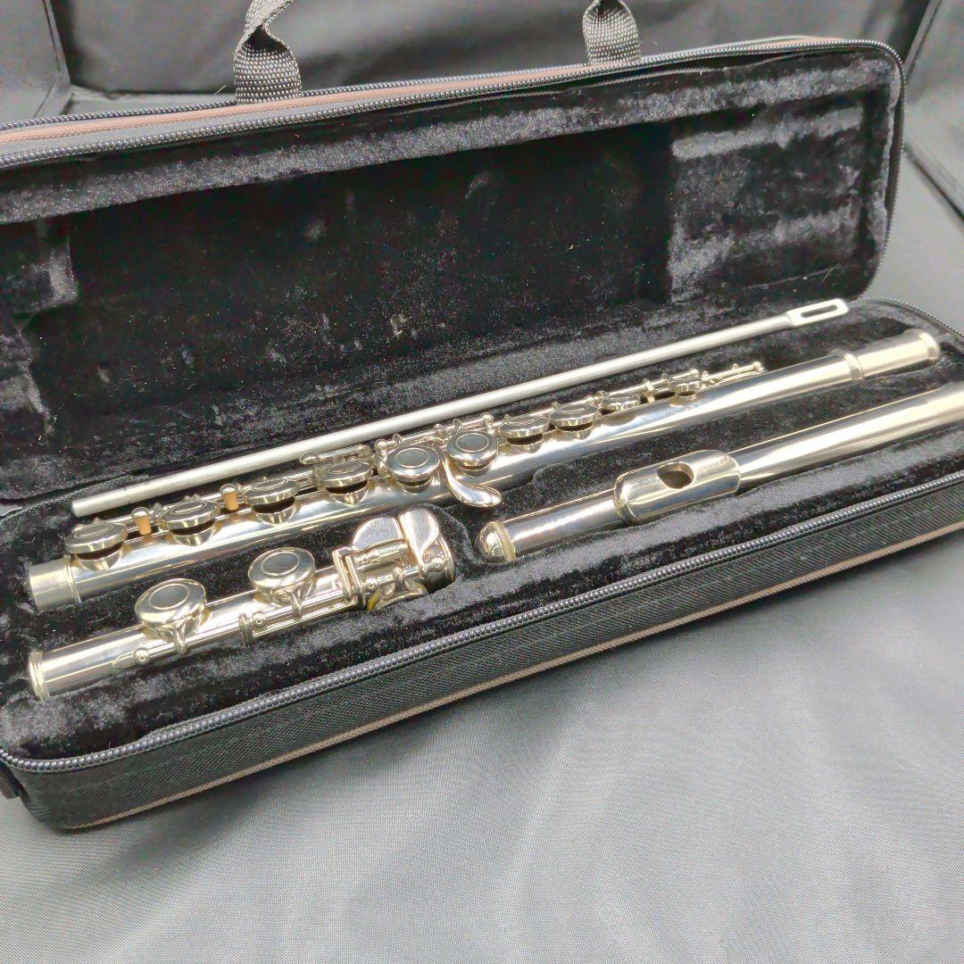 フルート　調整済　ヤマハ　YFL211（Eメカ仕様）