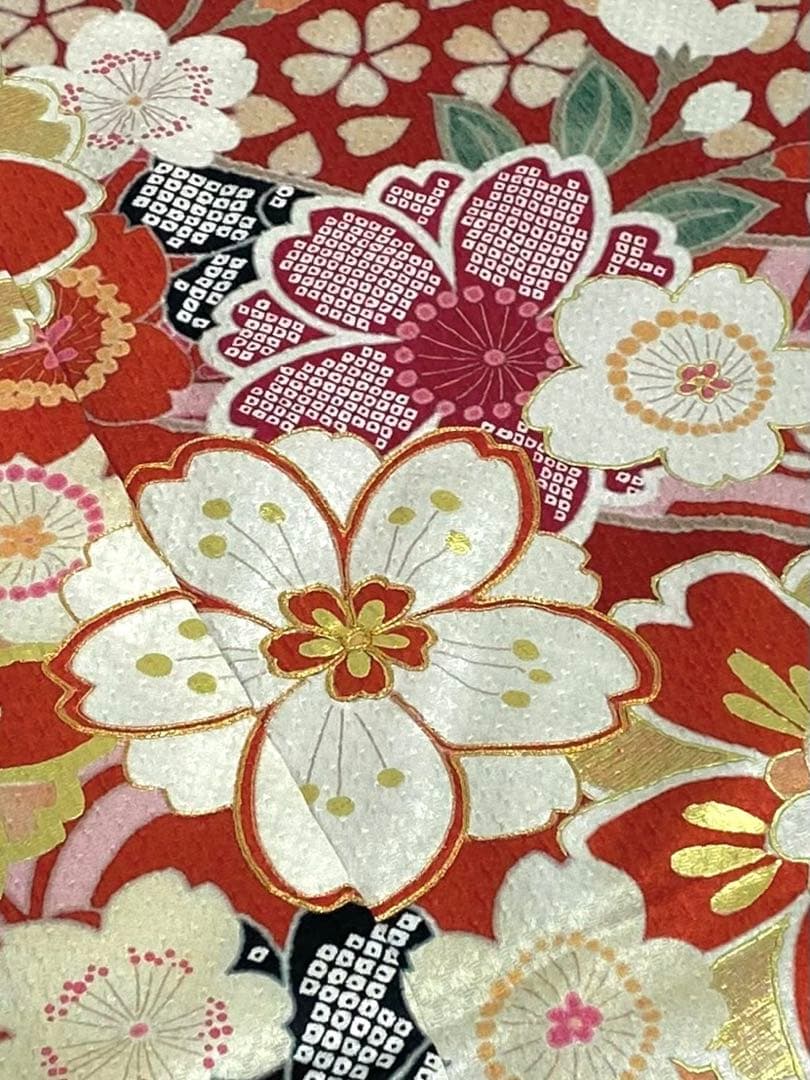 振袖 仮絵羽 金駒 金彩 ふくれ織紋意匠 正絹 未仕立て品 八掛付き