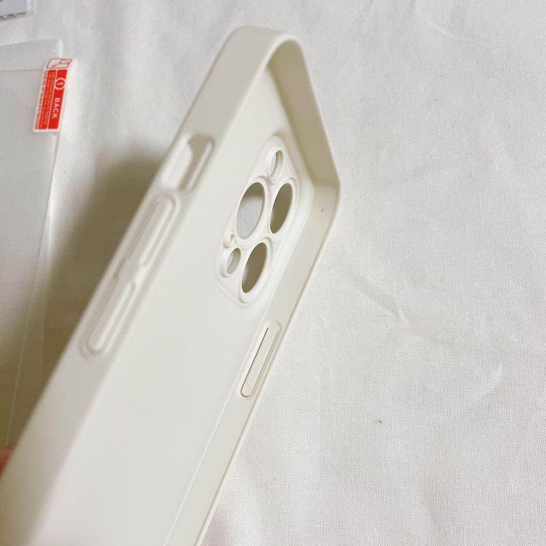 iphone 13pro ケース ホワイト　保護フィルム2枚