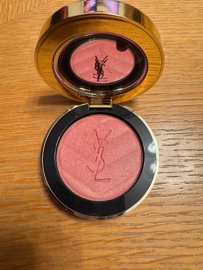 大人気！YSL メイクミーブラッシュ 44