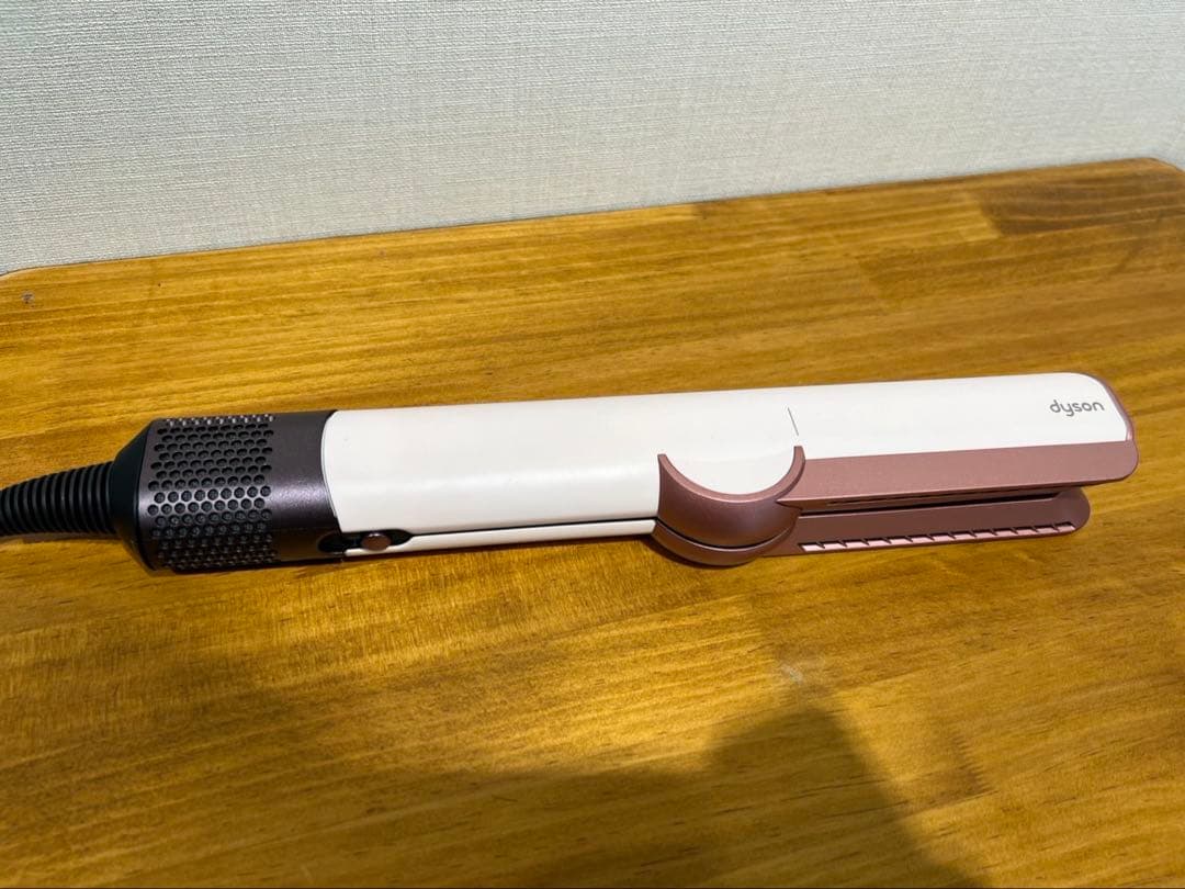 ダイソン　ドライヤー　ストレイトナー エアストレート　セラミックピンク