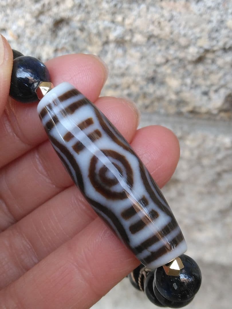 龍神・九眼と共に三大天珠Ⅲ白龍眼天珠ブレスレット❇梵字⭐護符霊符強力