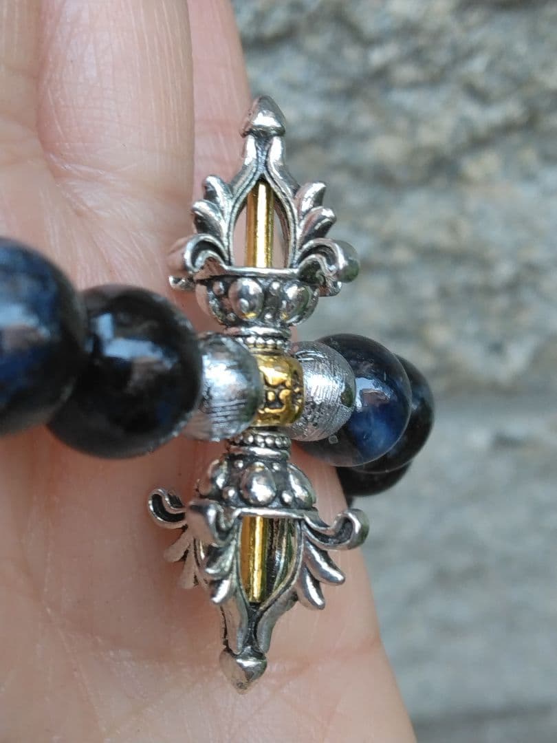 龍神・九眼と共に三大天珠Ⅲ白龍眼天珠ブレスレット❇梵字⭐護符霊符強力