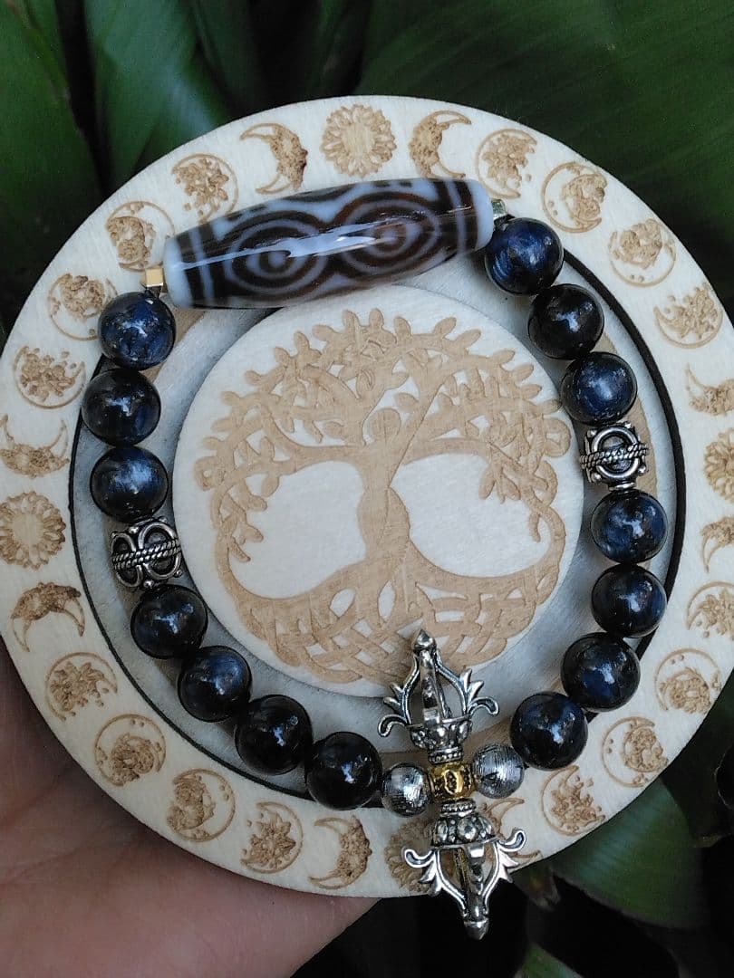 龍神・九眼と共に三大天珠Ⅲ白龍眼天珠ブレスレット❇梵字⭐護符霊符強力