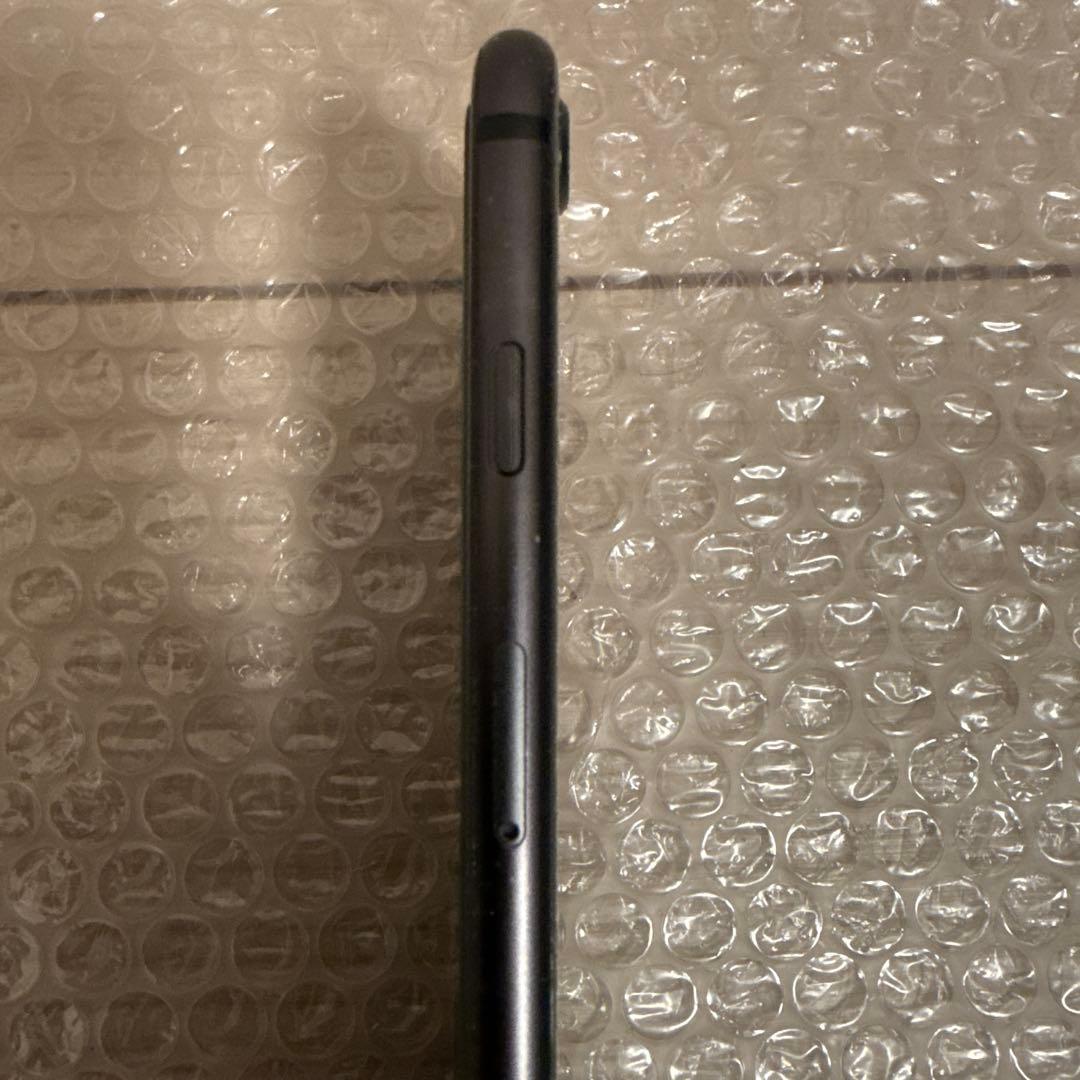 携帯電話本体 iPhone8 64GB