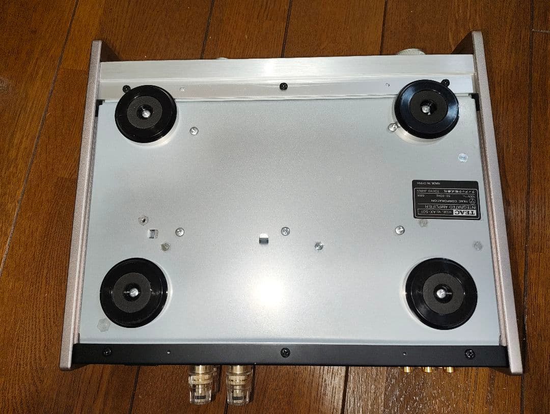 TEAC プリメインアンプ AX-501 シルバー