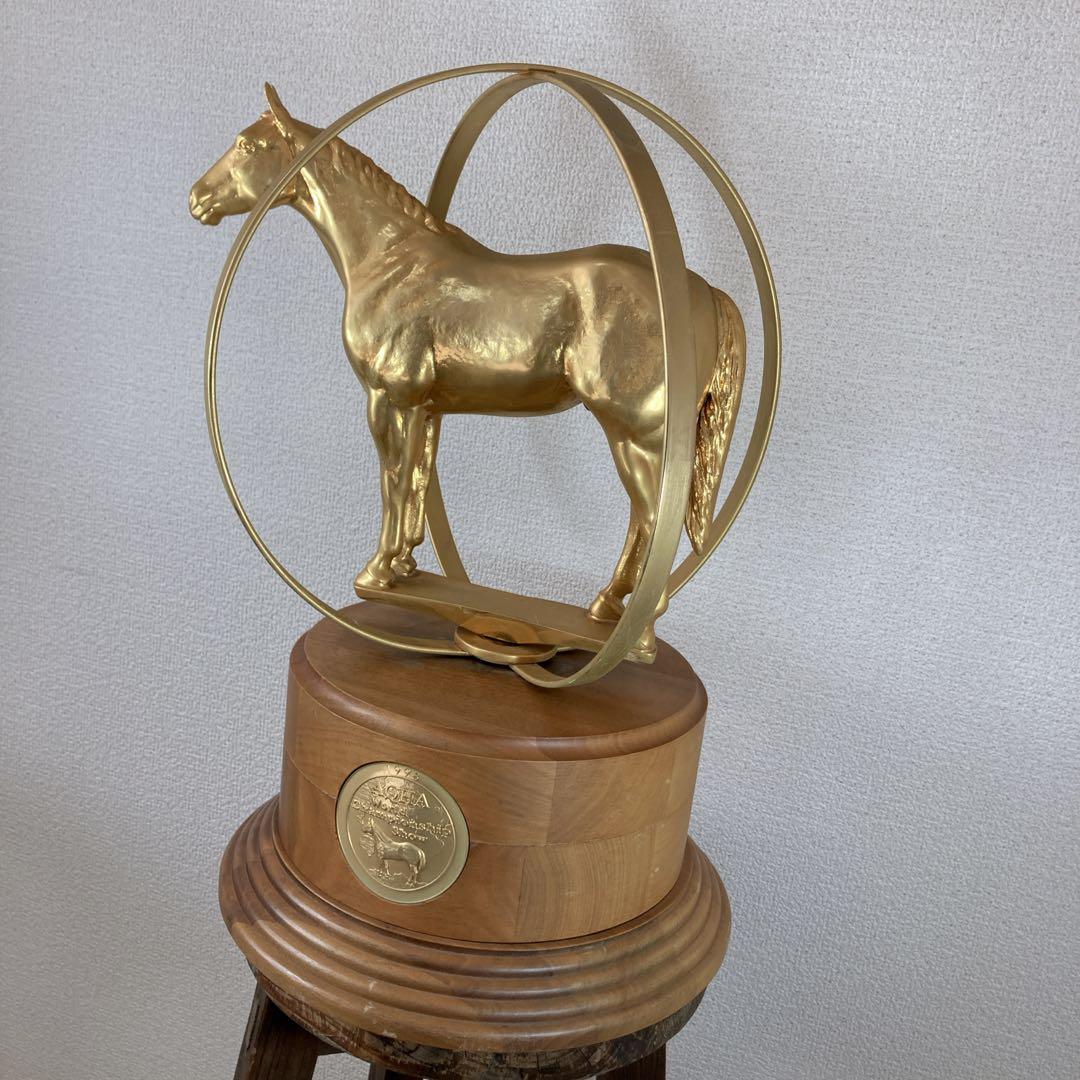 金　馬の置物　ゴールド　チャンピオンシップAQHA 1998世界選手権乗馬ショー