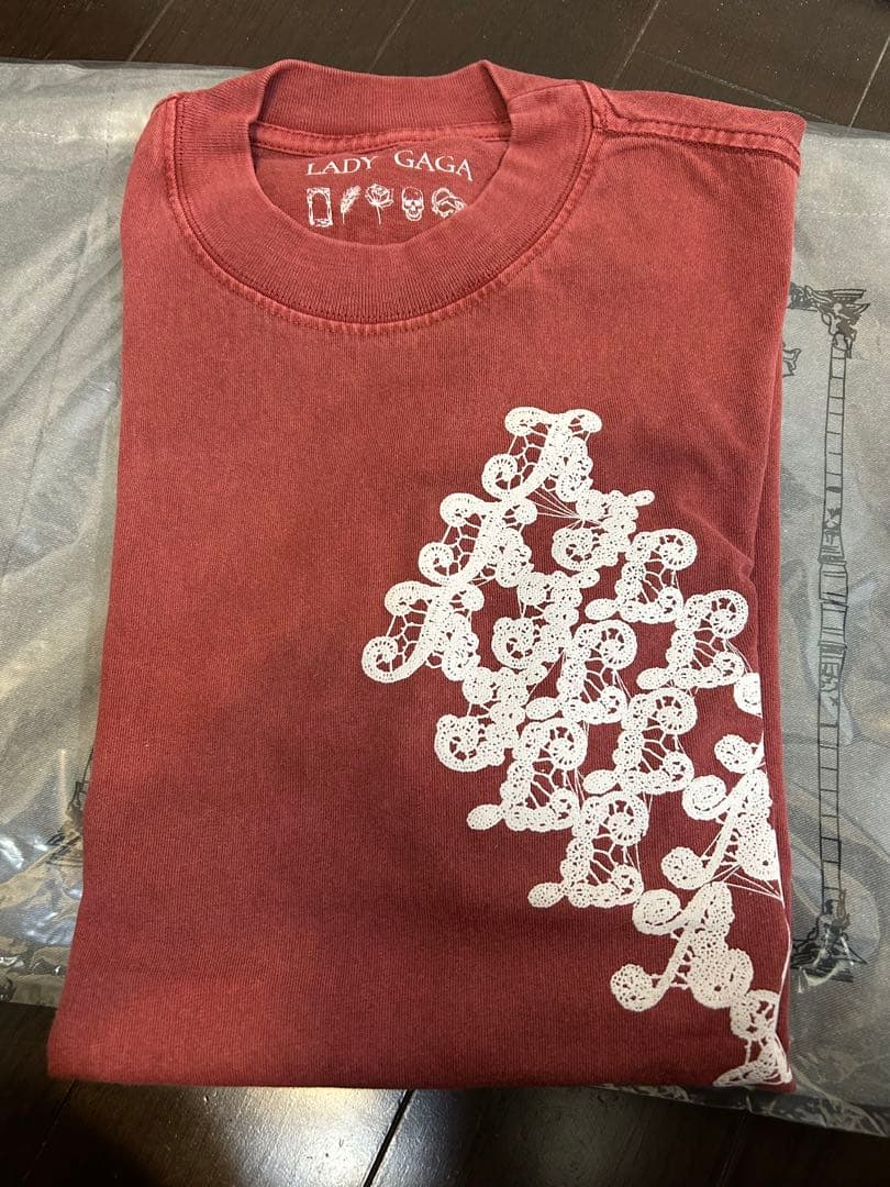 【Lady Gaga: The MAYHEM Ball】 Tシャツ