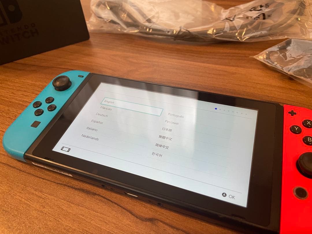 Nintendo Switch本体・箱あり