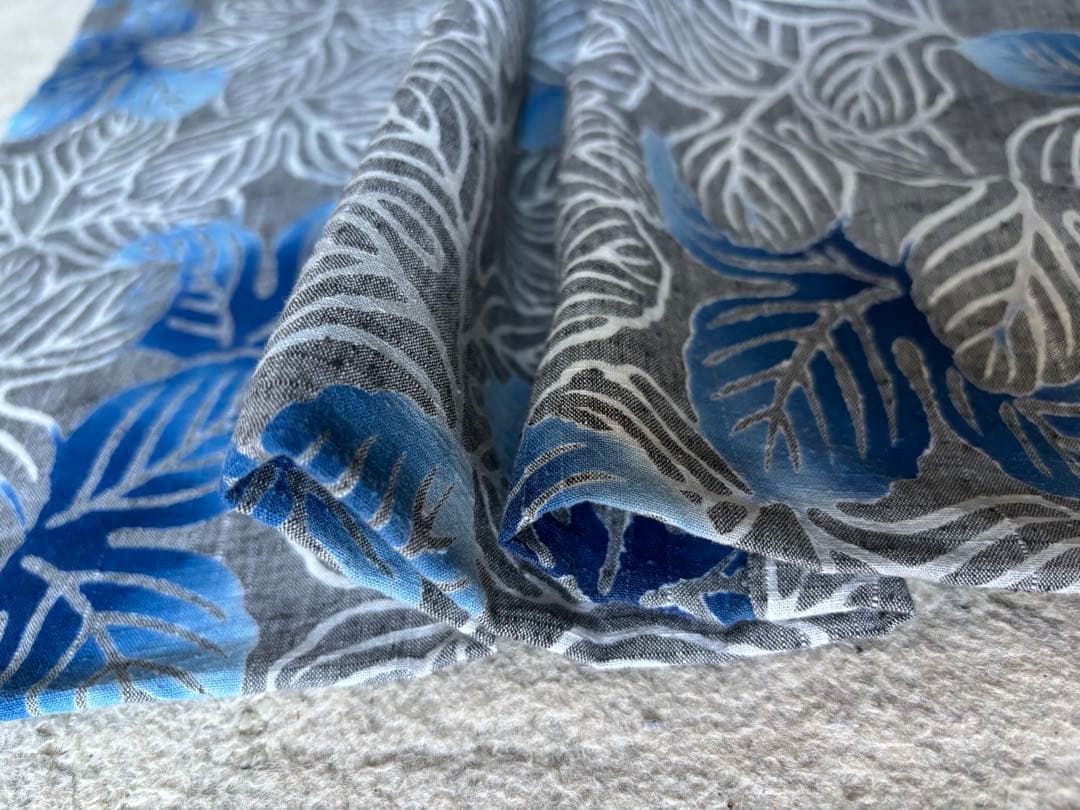 青い葉柄の浴衣　竺仙　綿紬　注染