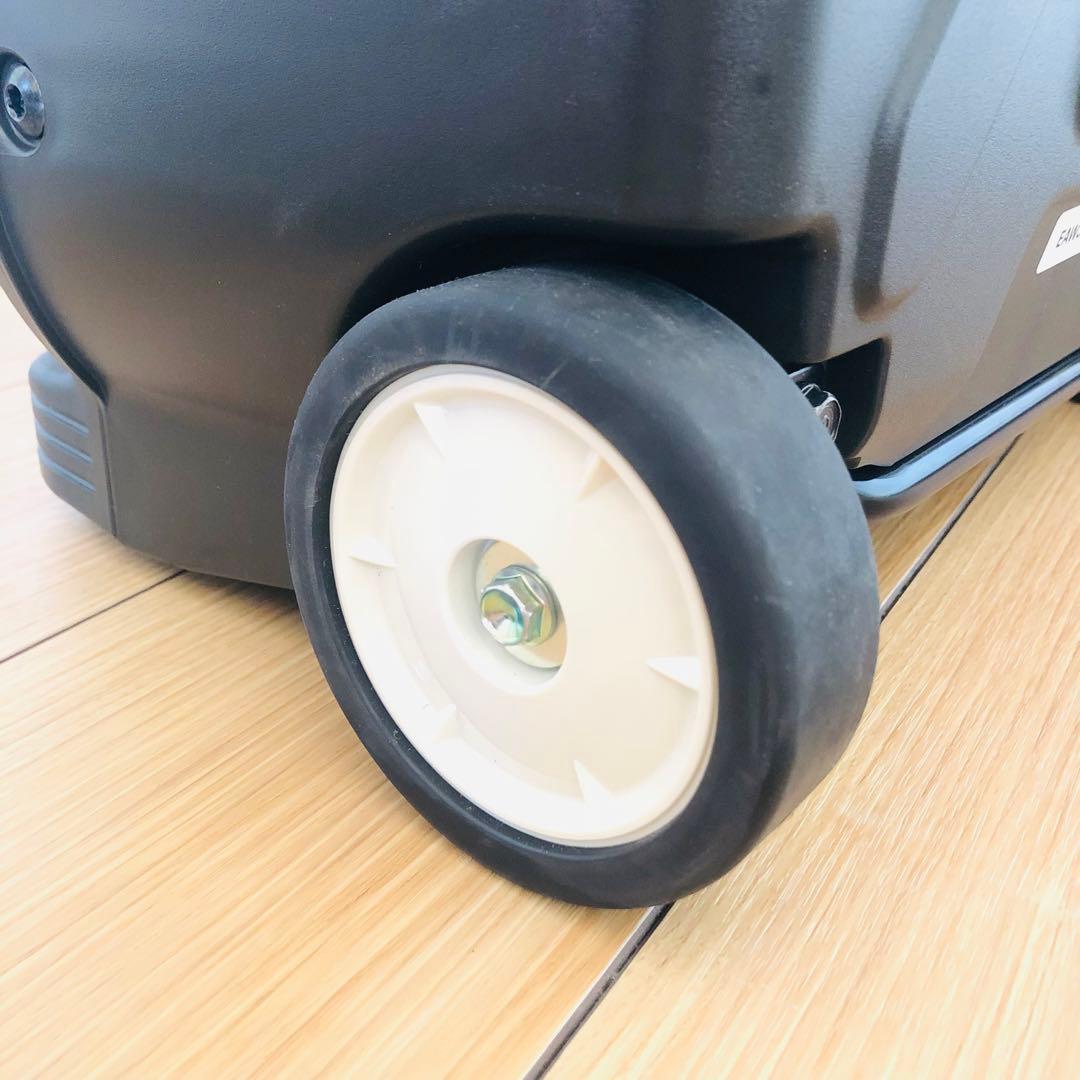 【極美品】ホンダ　EU9iGB enepo カセットガス発電機 ポータブル発電機