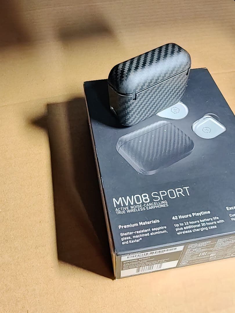 ワイヤレスイヤホン mw08 Sport Master & Dynamic