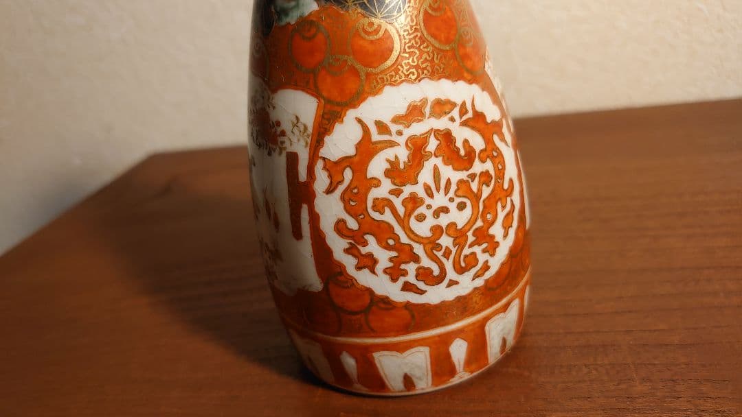 古九谷　九谷焼　徳利　龍の図　明治九谷　飯田屋　宮本屋窯　赤絵　金彩　本金　１客