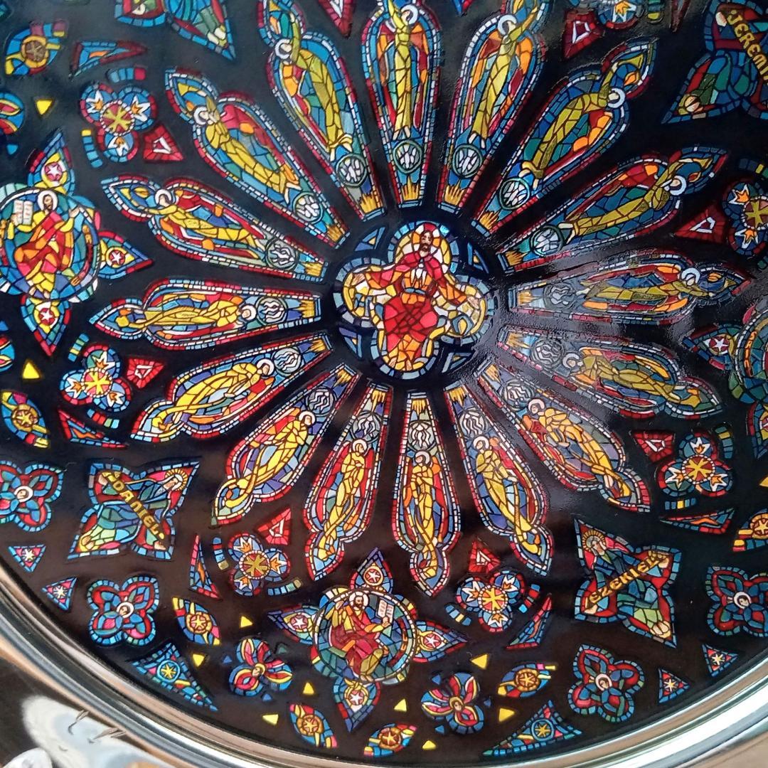 セント・ジョン・ザ・ディヴァイン大聖堂 ステンドグラス バラ窓グラスマスターズ社
