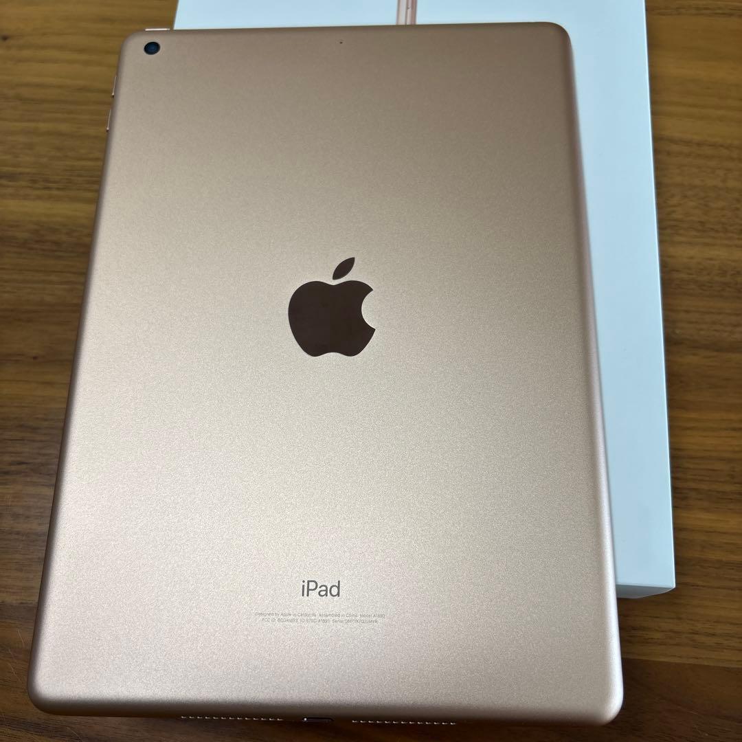 iPad 本体 6世代 Wi-Fiモデル 32GB MRJN2J/A ゴールド