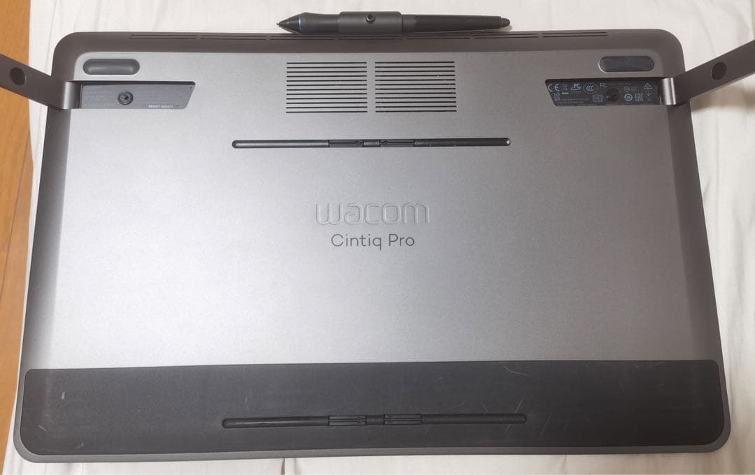 レ*ュ様 Wacom Cintiq Pro 16（昔フランスで1500€で買った