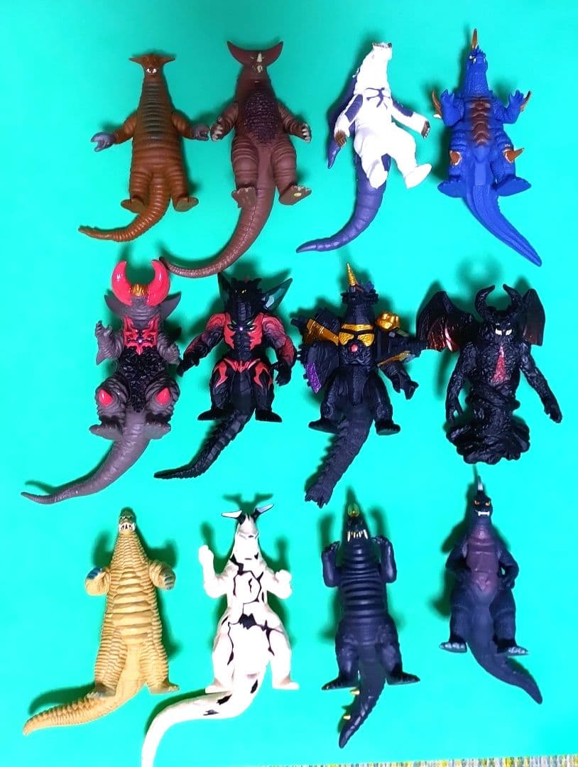 ウルトラマン怪獣ソフビ 34体 まとめ売り