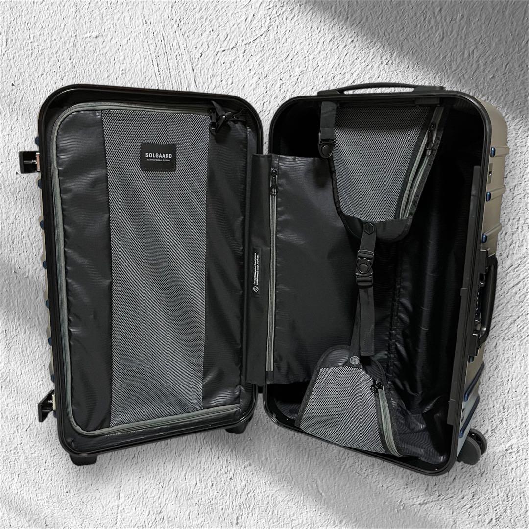 SOLGAARD Trunk Closet 時短スーツケース 91Lソルガード