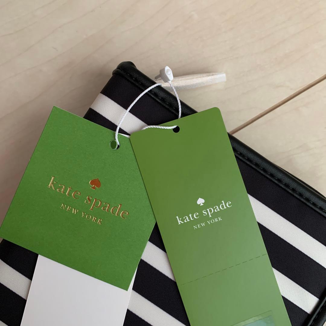 kate spade ケイトスペード　マルチケース　お薬手帳　保険証　診察券