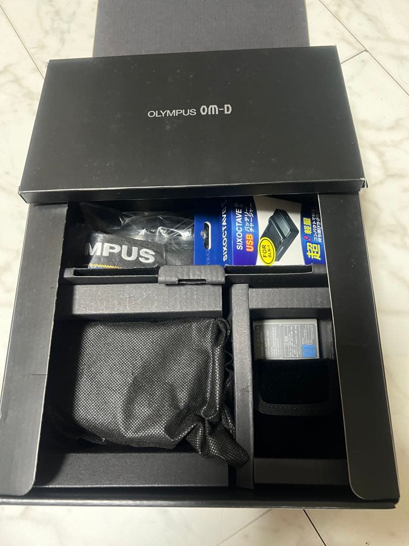 OLYMPUS オリンパスOM-DE-M5Mark II（未使用展示品）稼働中