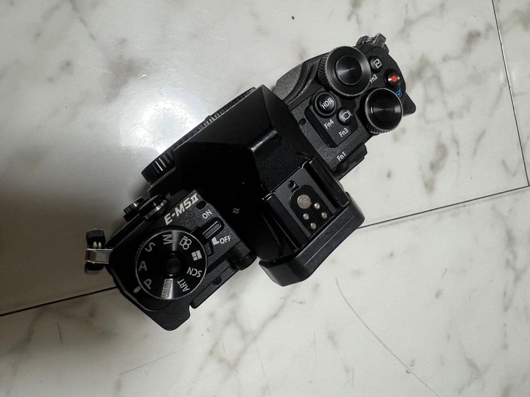 OLYMPUS オリンパスOM-DE-M5Mark II（未使用展示品）稼働中