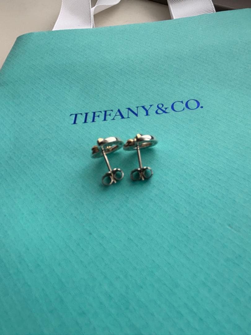 ティファニー ピアス