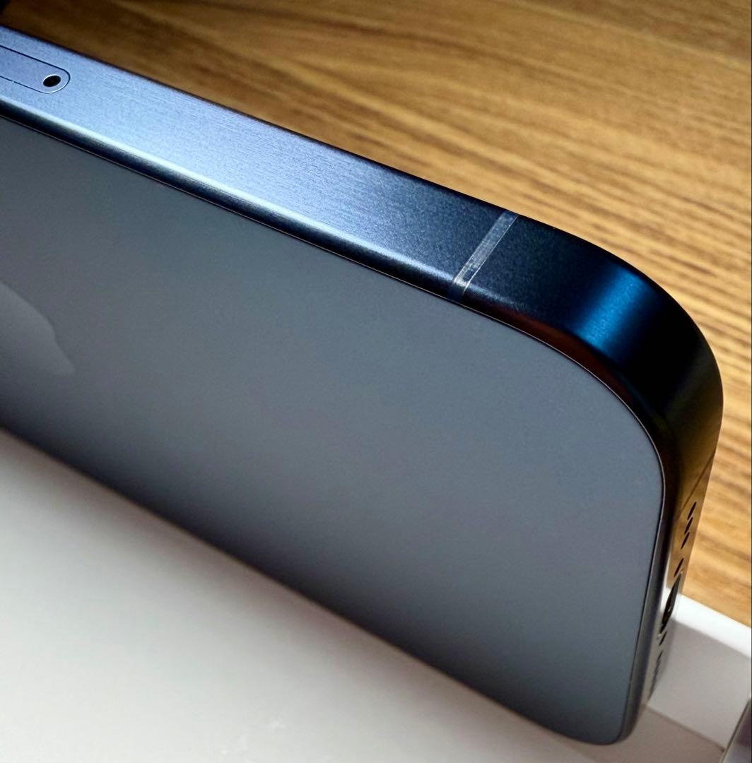 iPhone15 Pro 256GB (SIMフリー) ブルーチタニウム　美品