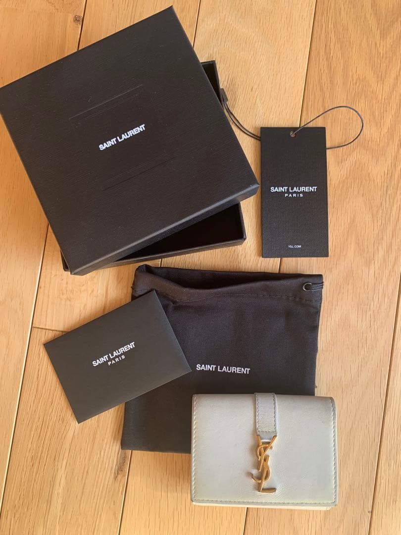 ★SAINT LAURENT★ホワイト 三つ折り財布