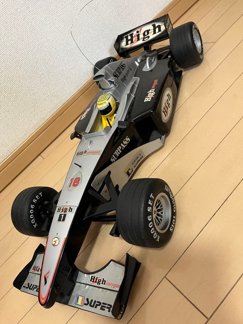 F-1 ラジコンカー　おもちゃ
