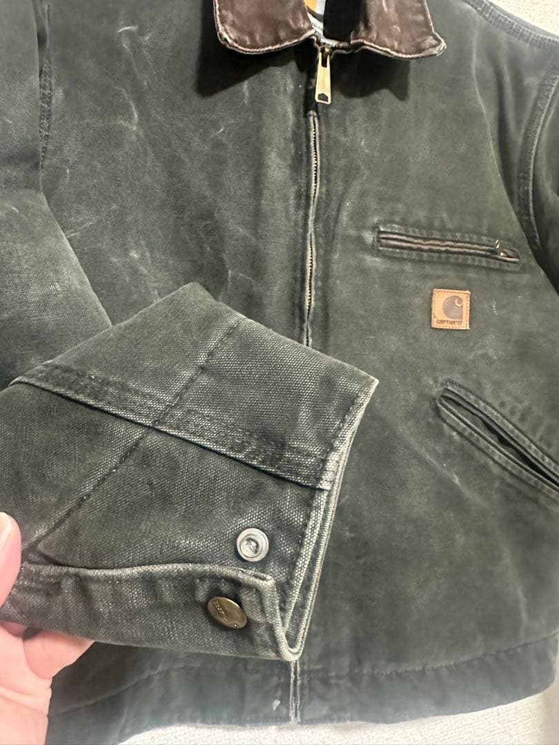 Carhartt デトロイトジャケット j97 mos