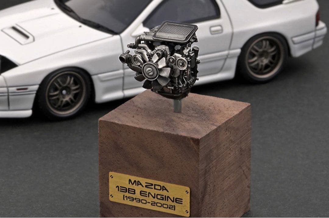 イグニッションモデル IG2944 1/43 RX-7 アンフィニ エンジン付き