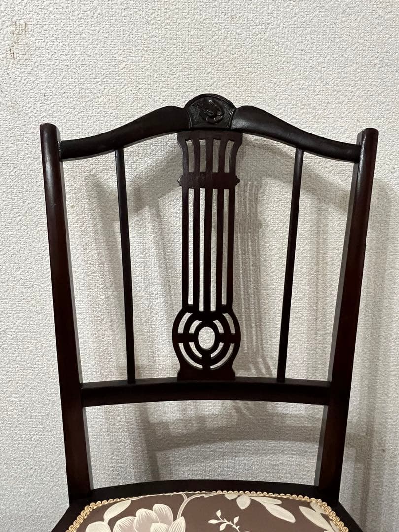 西洋家具 木製椅子 花柄クッション　※1脚での価格①