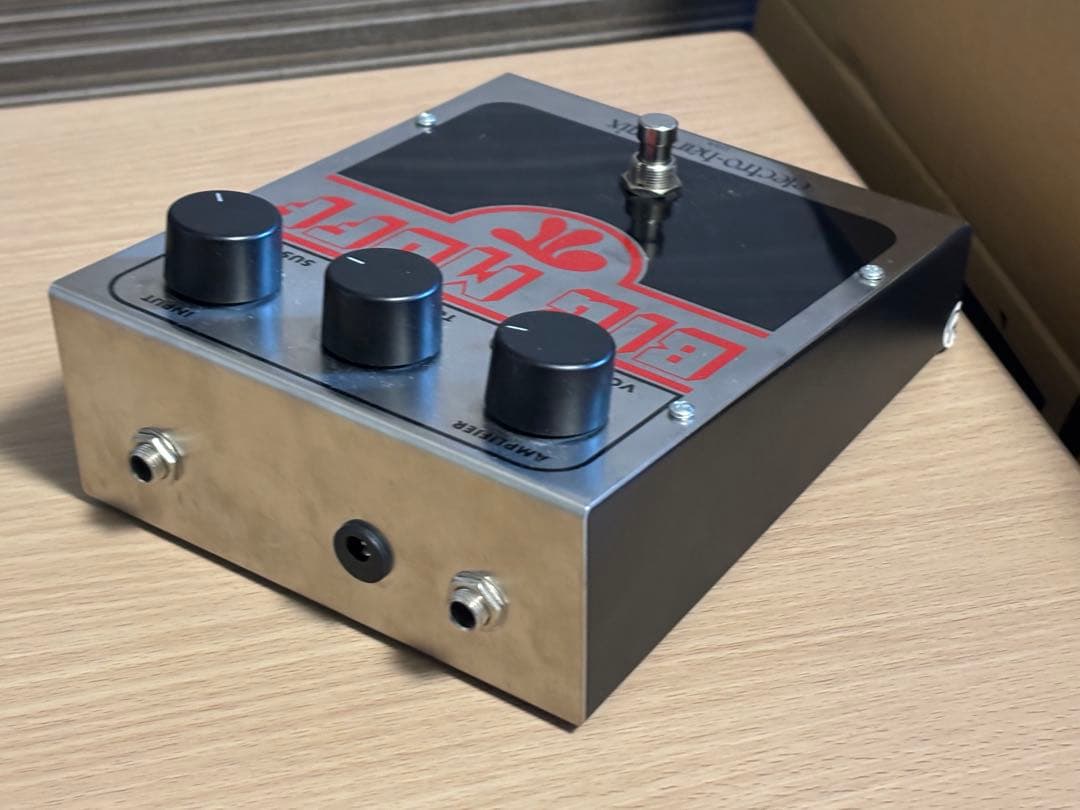Electro Harmonix BIG MUFF 箱付き