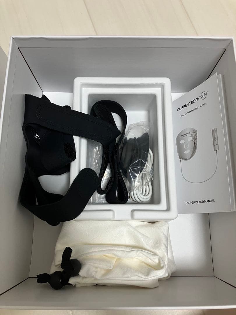 カレントボディ　シリーズ2 CURRENTBODY LEDライトセラピーマスク