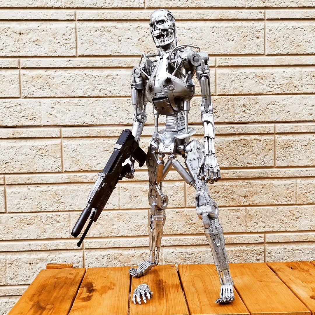 NECA エンドスケルトン ターミネーター2 18インチ