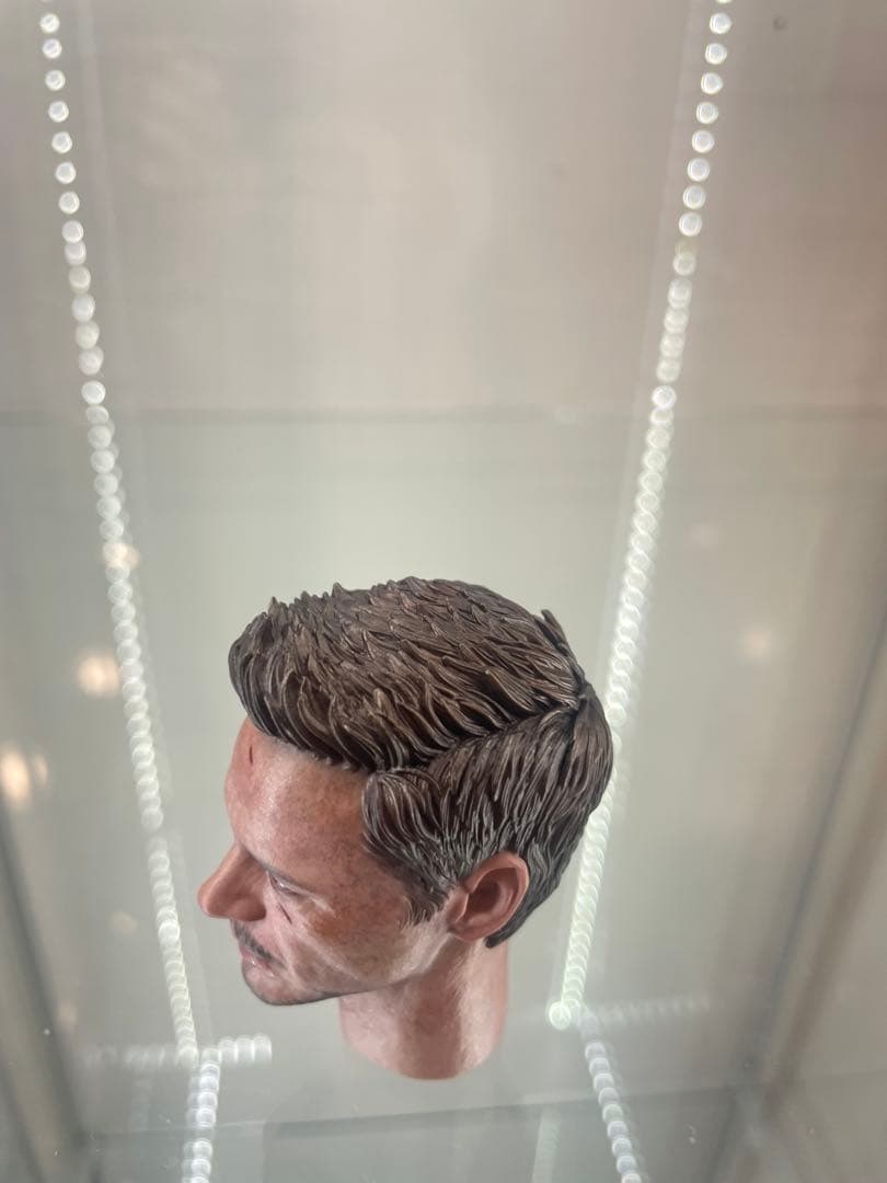 ホットトイズ アイアンマン・マーク42（2.0版）トニースターク　ベッド