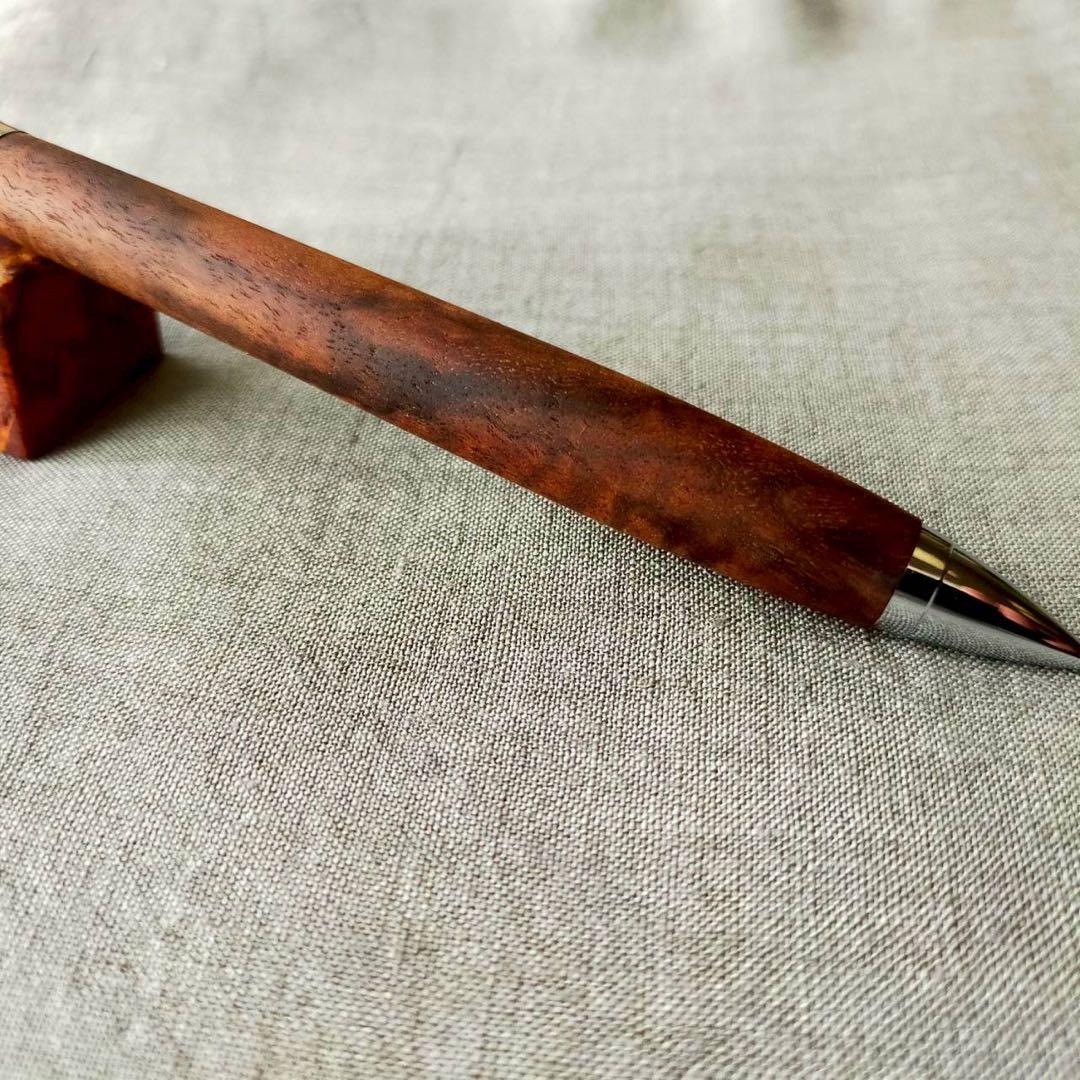 クラロウォルナット　縮杢　ハンドメイド　木軸シャープペン　0.5mm　シルバー