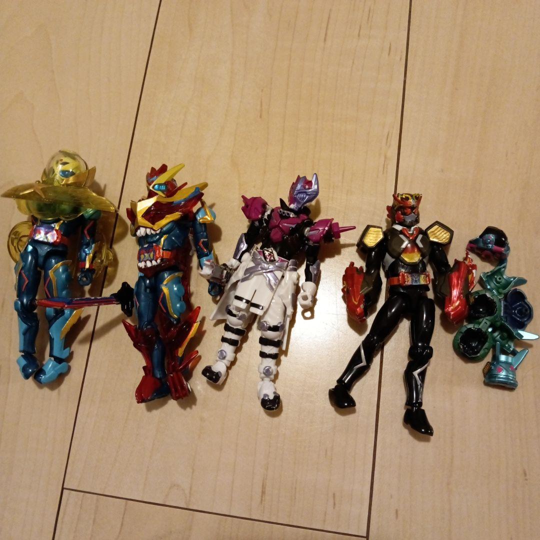 仮面ライダー 装動25体セット