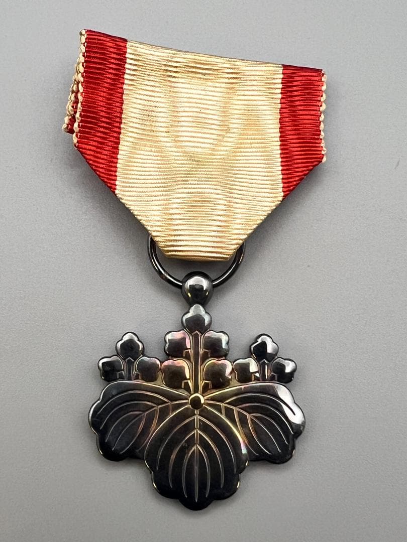 【海】銀製　記念章　勲章　記章　バッチ　メダル　4点　２点おまけ　重量73.7g