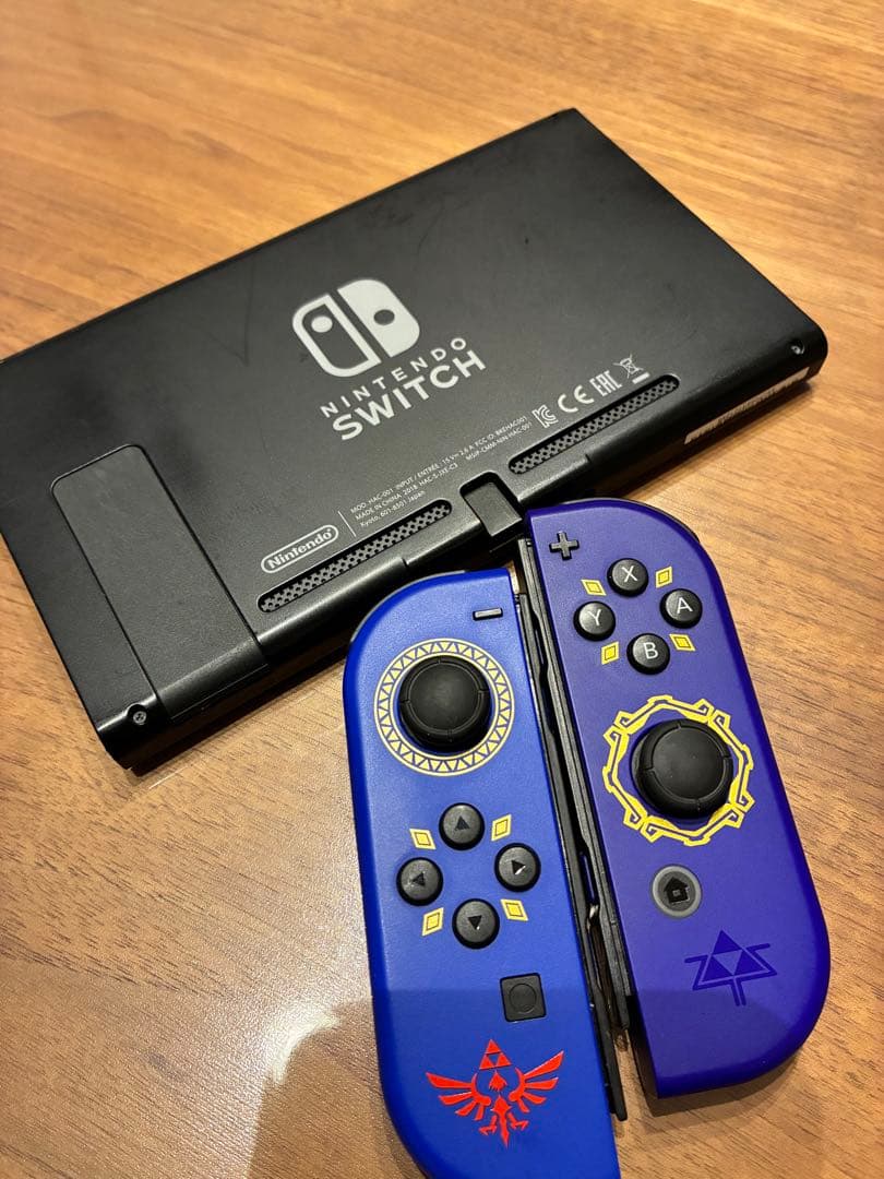 Nintendo Switch ゼルダの伝説デザイン本体　本体2019年購入