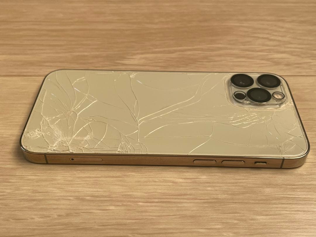 iPhone12Pro 512GB SIMフリー 82% 背面強化ガラスカバー付