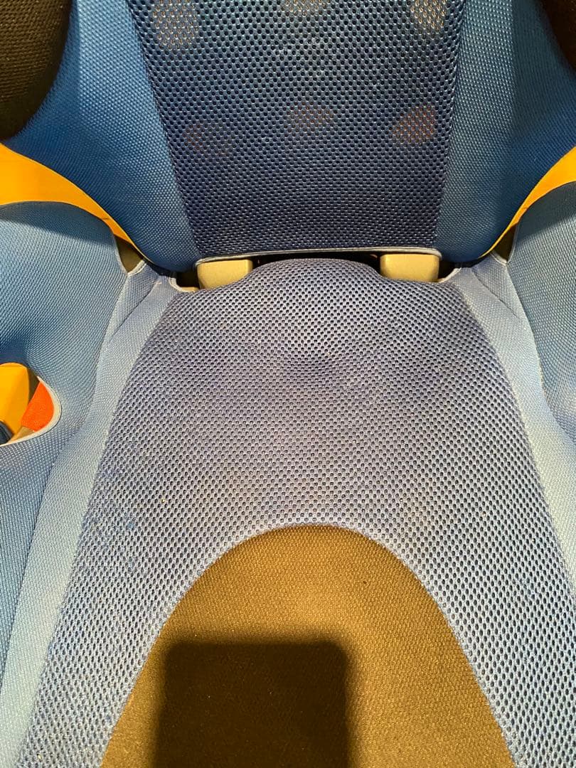 RECARO チャイルドシート アールワン　青　ターマックブルー　美品中古です