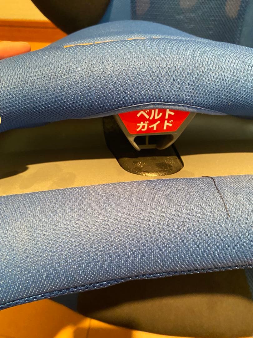 RECARO チャイルドシート アールワン　青　ターマックブルー　美品中古です