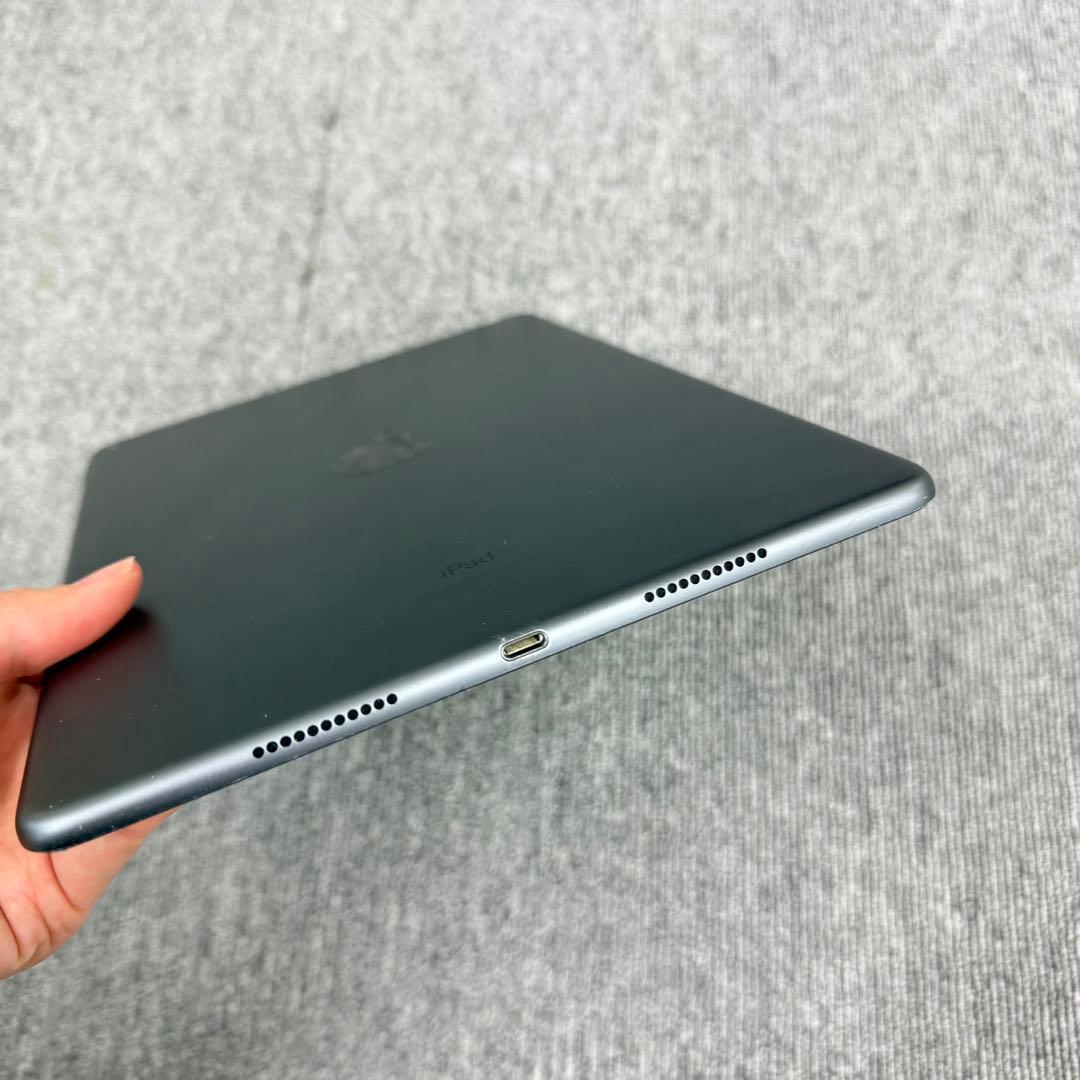 「ジャンク」iPad Air 第3世代 256GB Wi-Fiモデル グレー