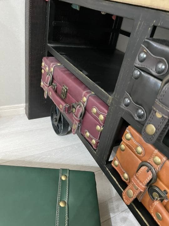 アンティーク調　収納ケース付テーブル兼チェスト美品（449）