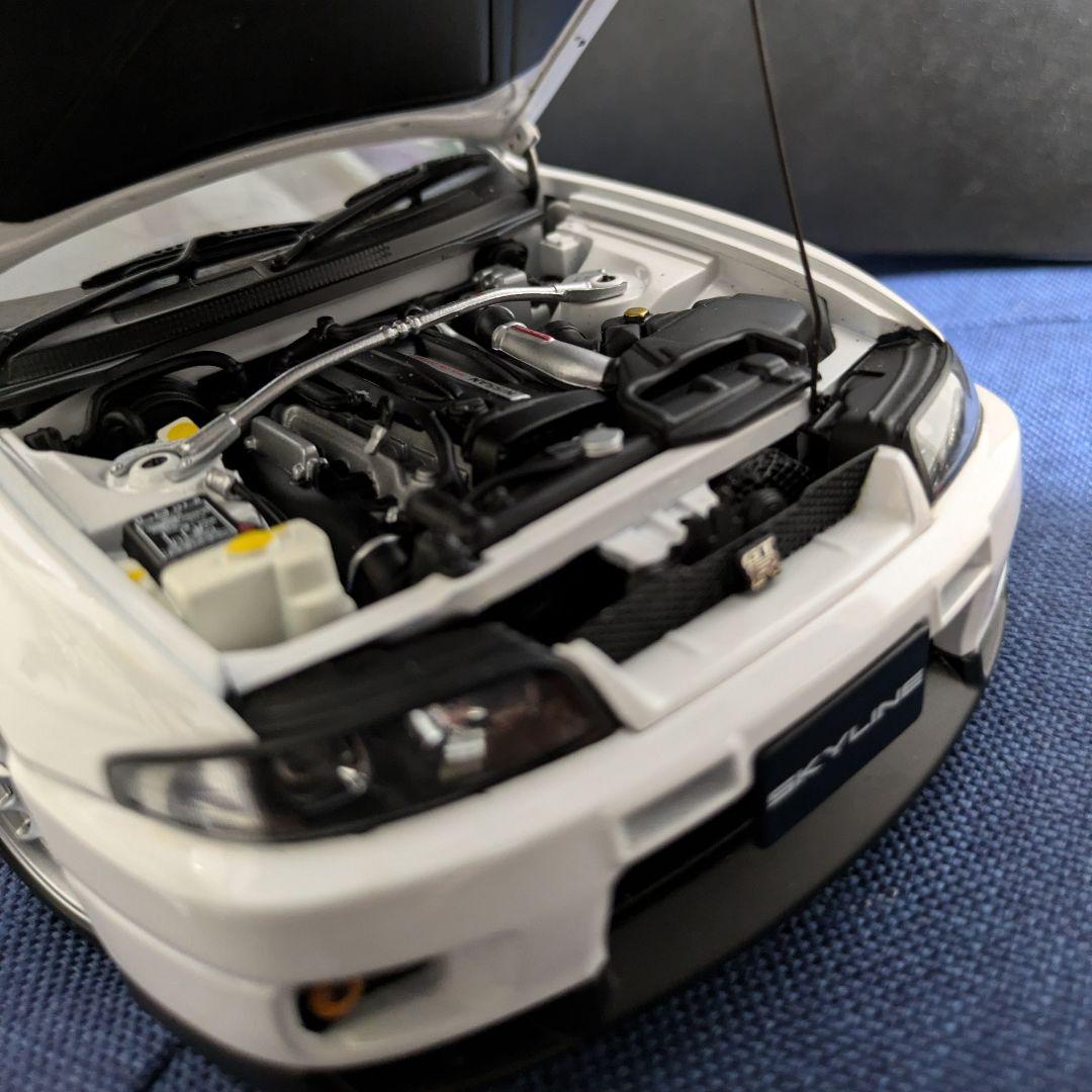 オートアート R33 スカイライン GT-R 1/18 R32 R34