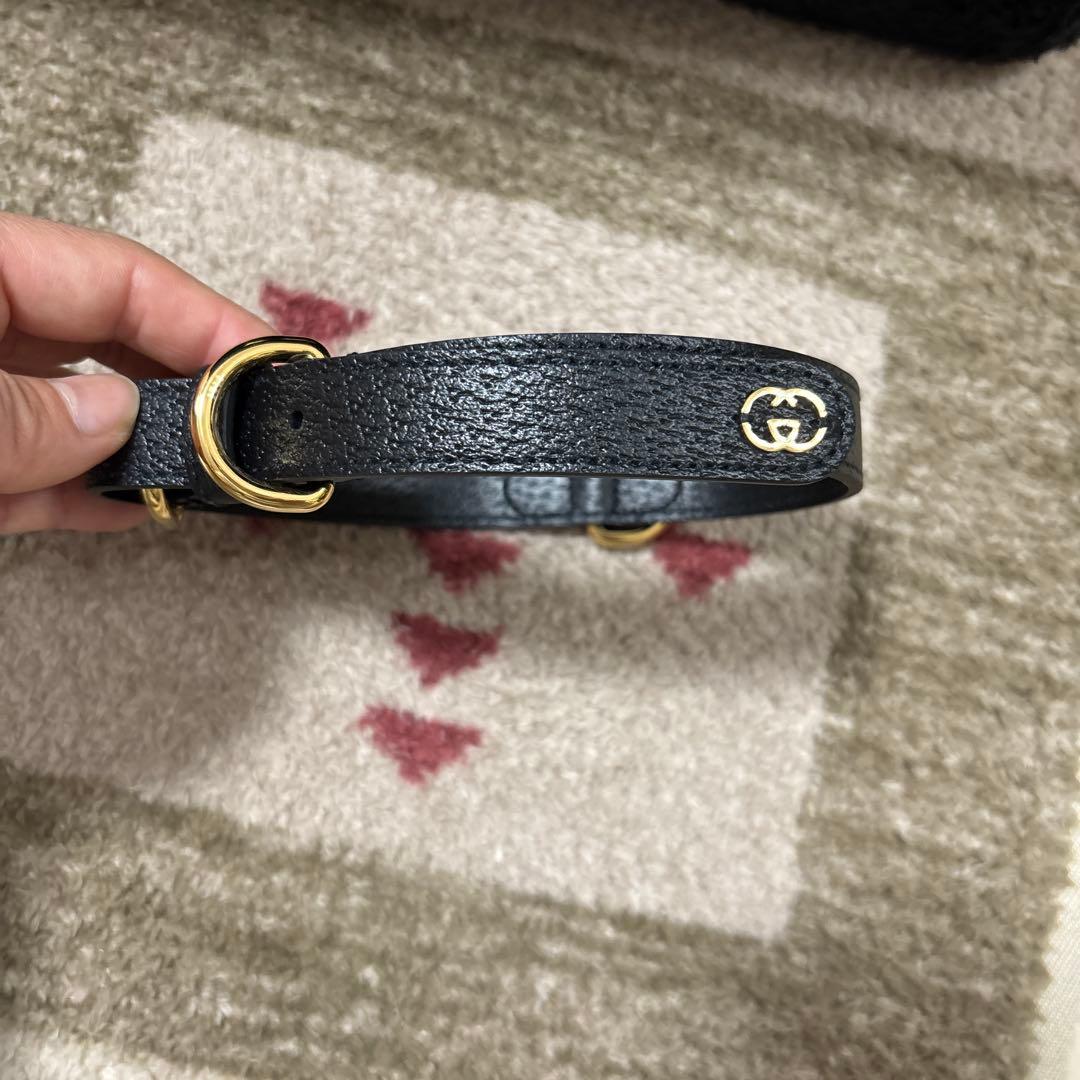 正規品　GUCCI ブラック レザー リード　Sサイズ
